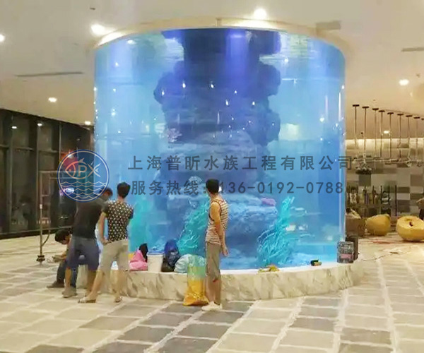 大廳圓柱亞克力魚缸